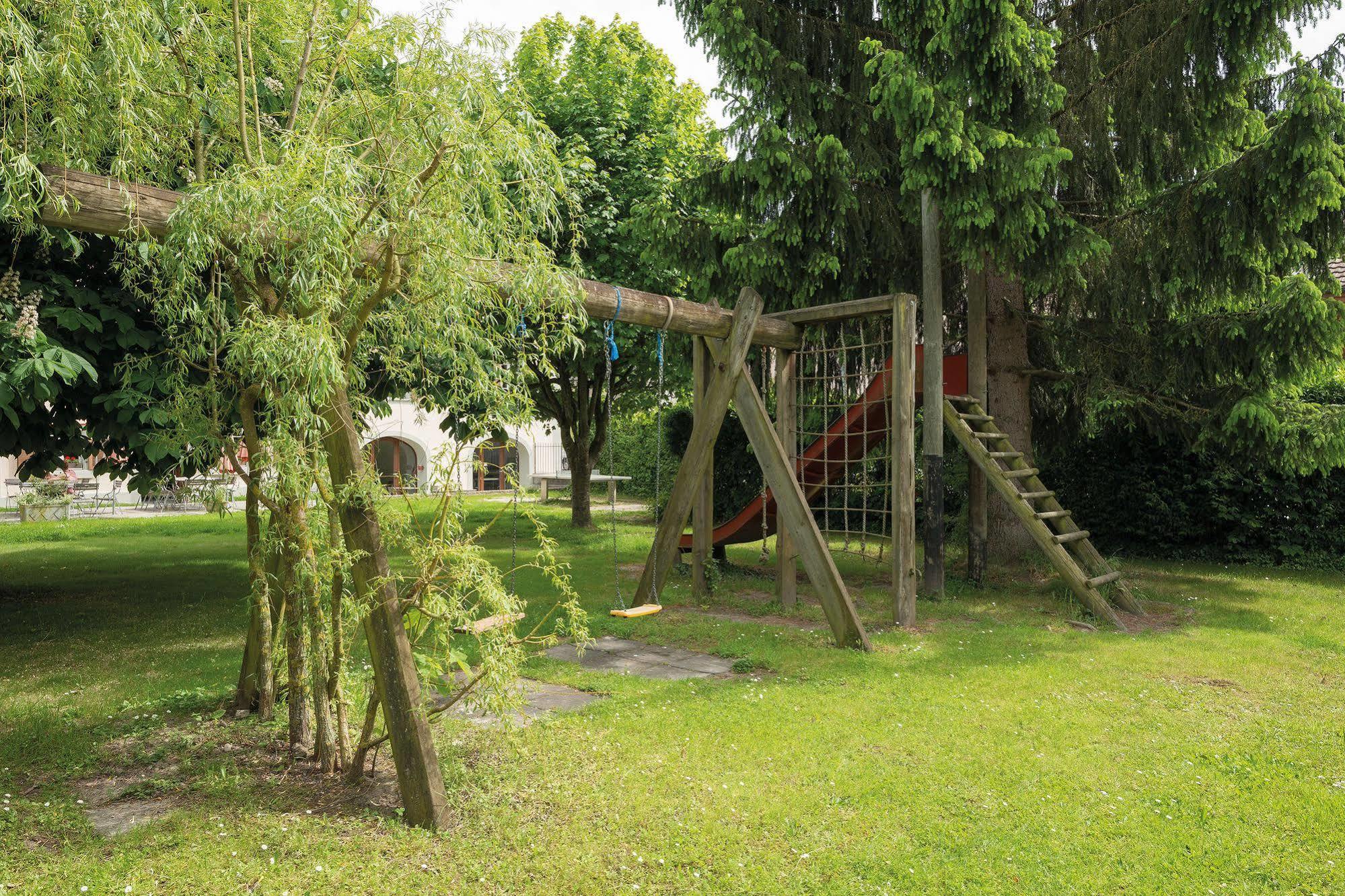 Avenches Youth Hostel Kültér fotó
